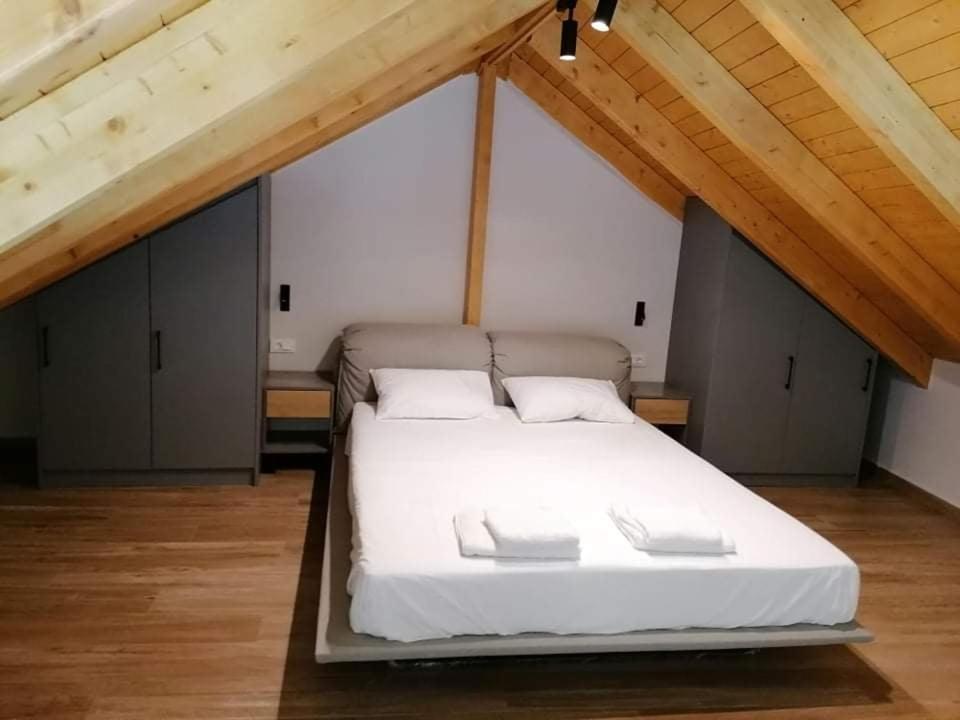 Luxury Suites By Panagiota Preveza Exteriör bild