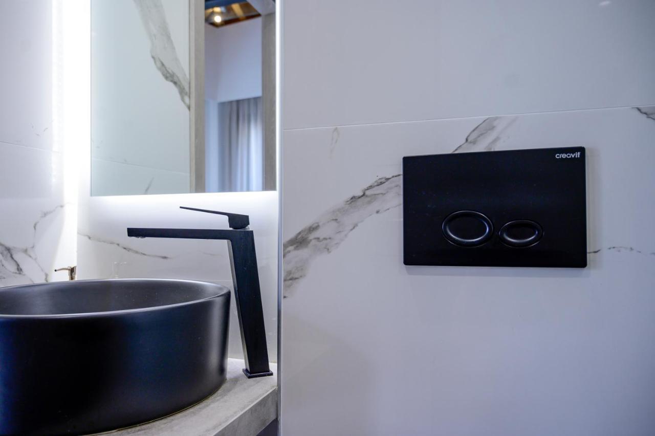 Luxury Suites By Panagiota Preveza Exteriör bild